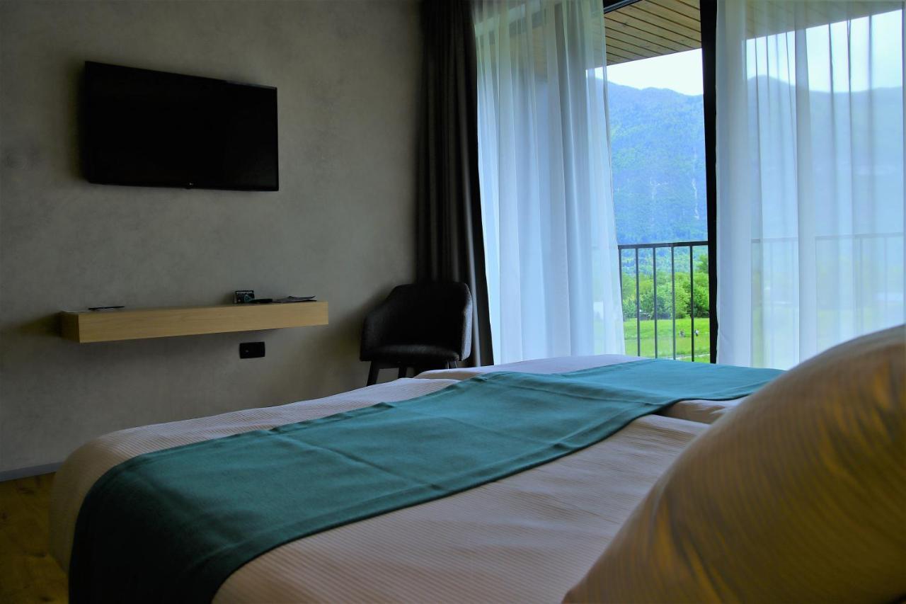 Hotel Soca Бовец Экстерьер фото