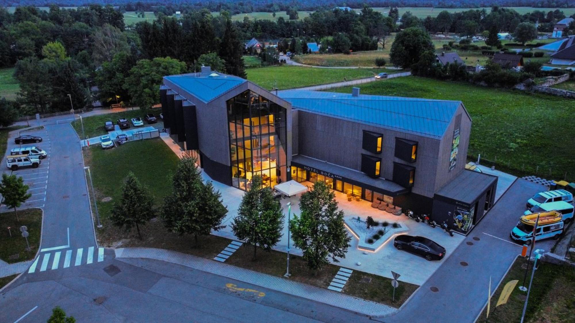 Hotel Soca Бовец Экстерьер фото